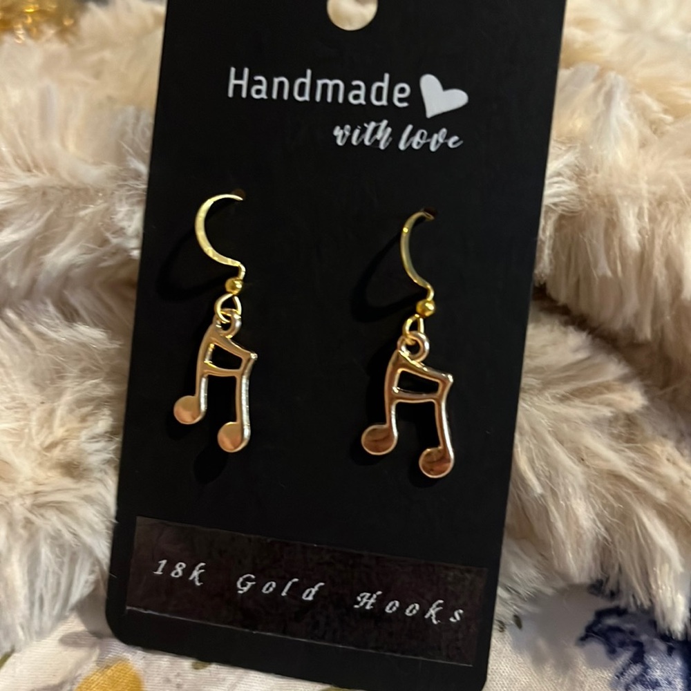 18K gold hook - music earrings great gift